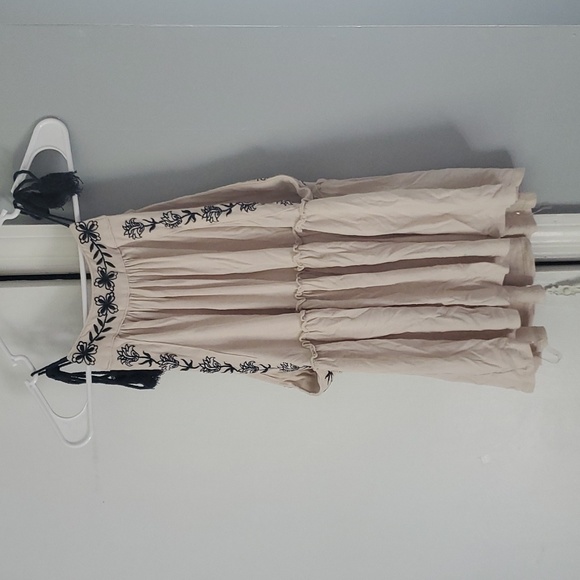 2/$5 Altar'd State Tank Top - Picture 4 of 4